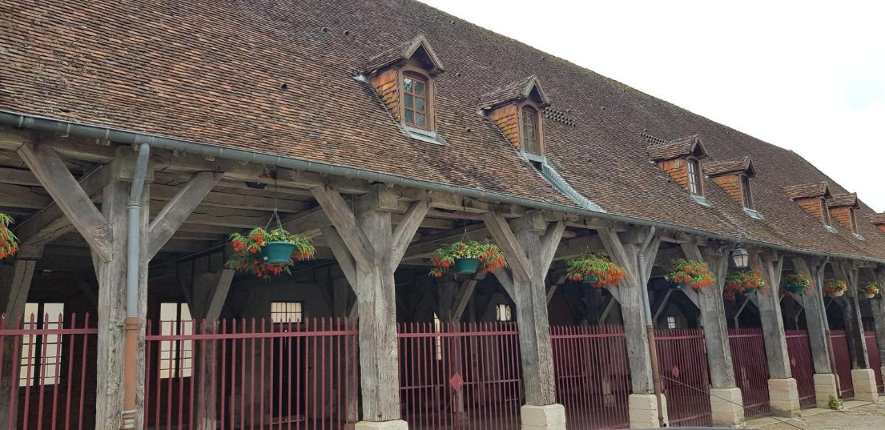 Les Petites Forges Apartment Auxonne Exterior photo