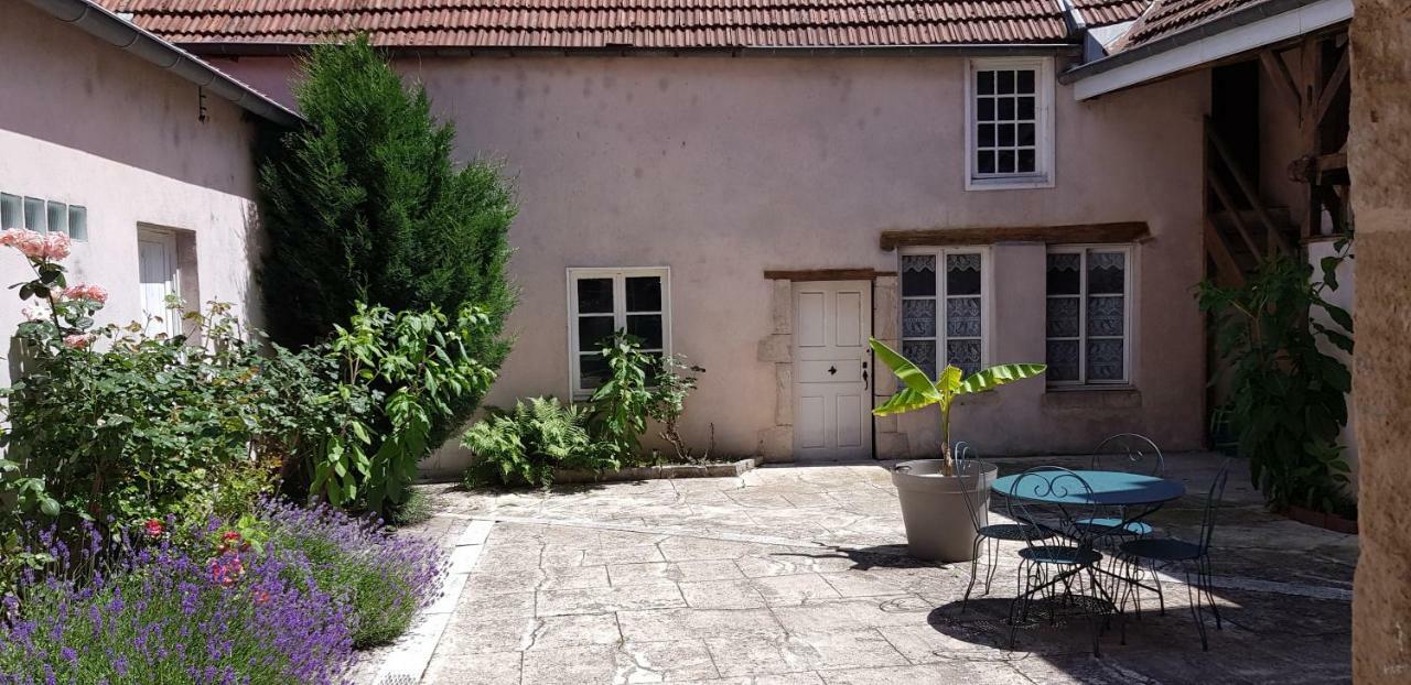 Les Petites Forges Apartment Auxonne Exterior photo